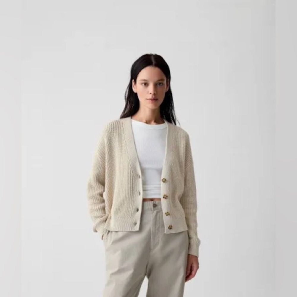 Gap Knit Cardigan NWT